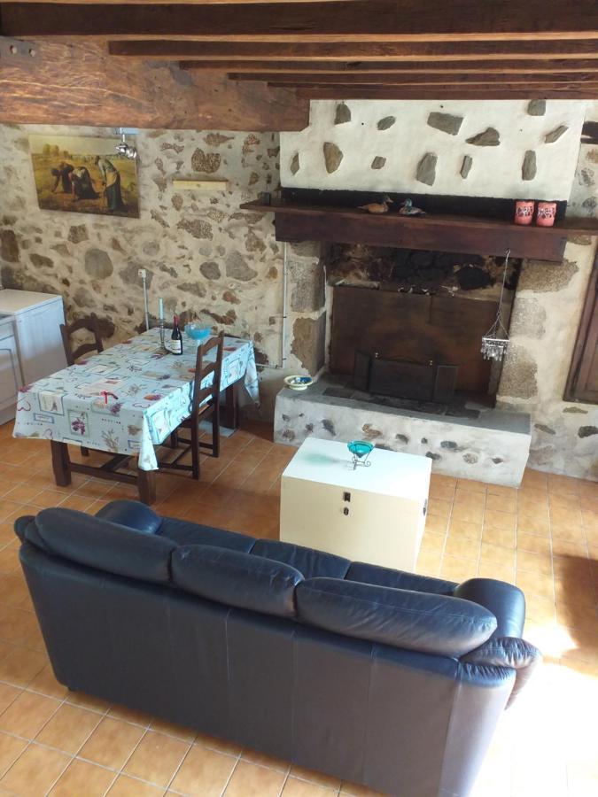 Gite Moulin De Ludieras Busserolles Kültér fotó